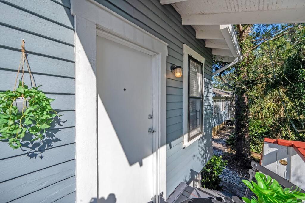 Jungle Themed Apt. Close To Coffee, Food + Shops! Tampa Exteriér fotografie